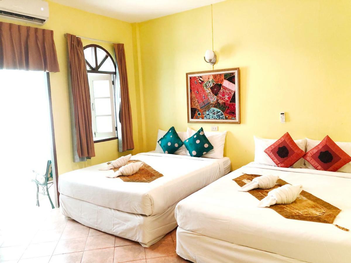Goldsea Beach Patong Bagian luar foto