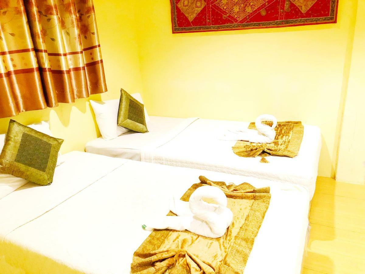 Goldsea Beach Patong Bagian luar foto